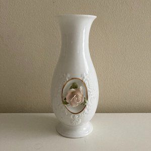 Vintage, delicate flower vase